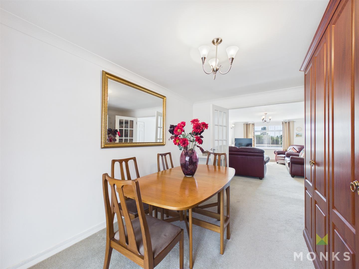40 Pyms Road, Shrewsbury, SY4 5YN For Sale